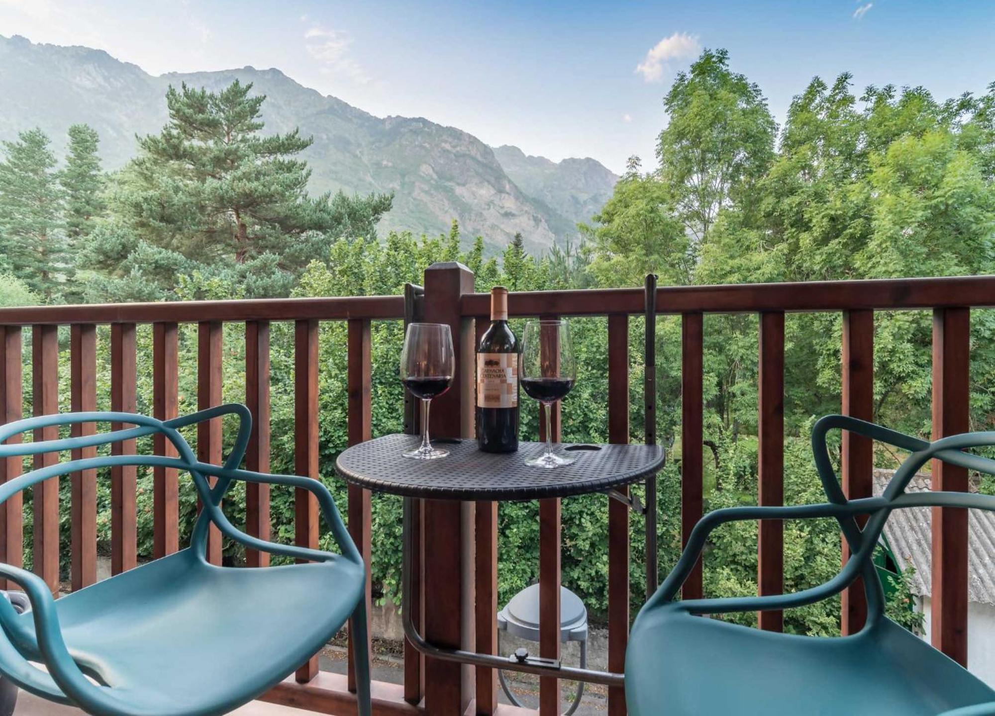 Loira Casa Sanchines Duplex De Lujo En Benasque Appartement Buitenkant foto