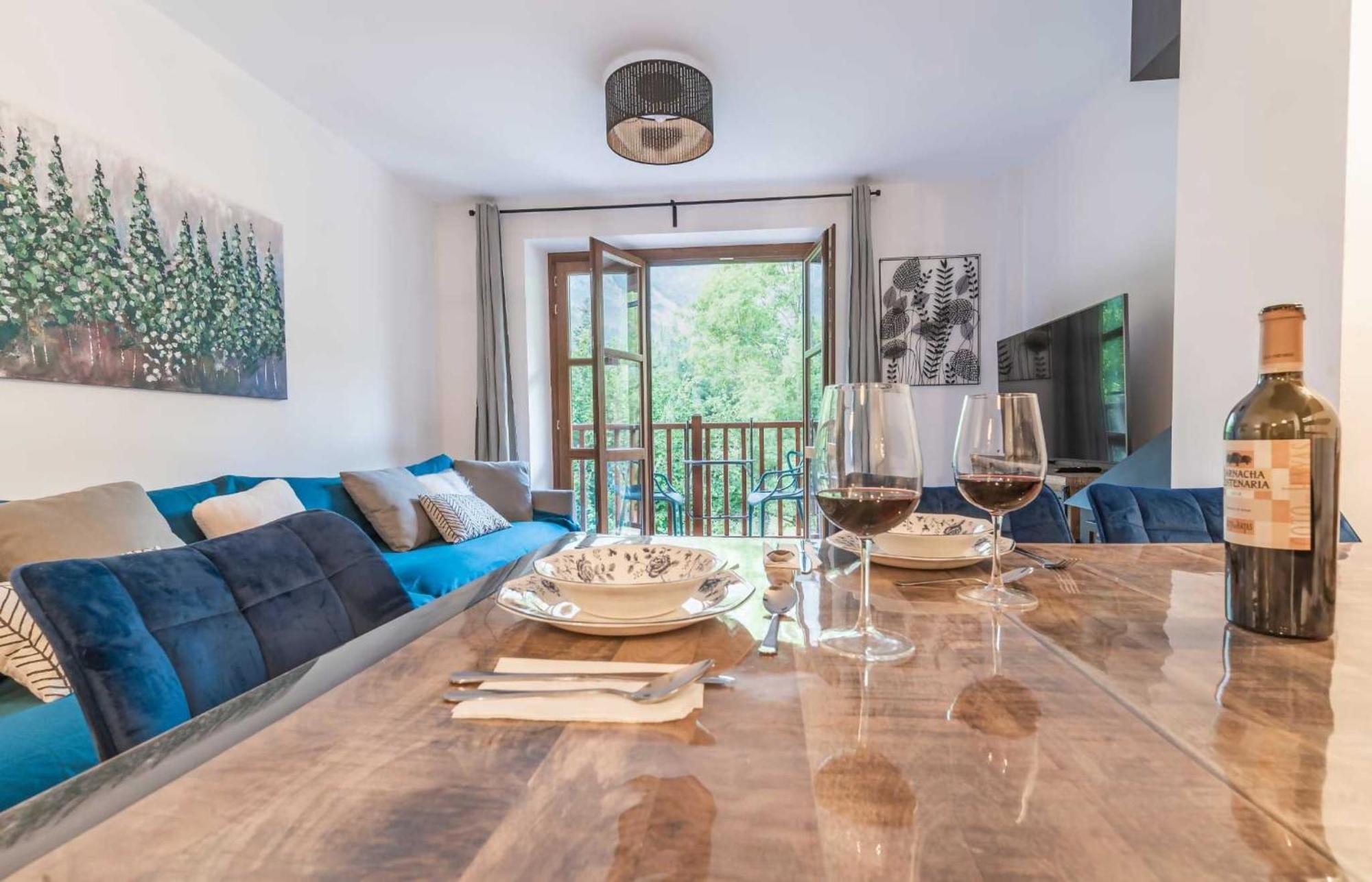 Loira Casa Sanchines Duplex De Lujo En Benasque Appartement Buitenkant foto